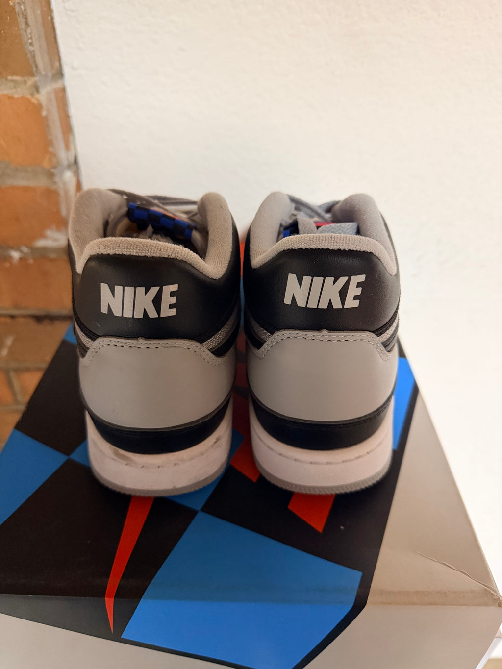 Nike Attack Smoke Grey