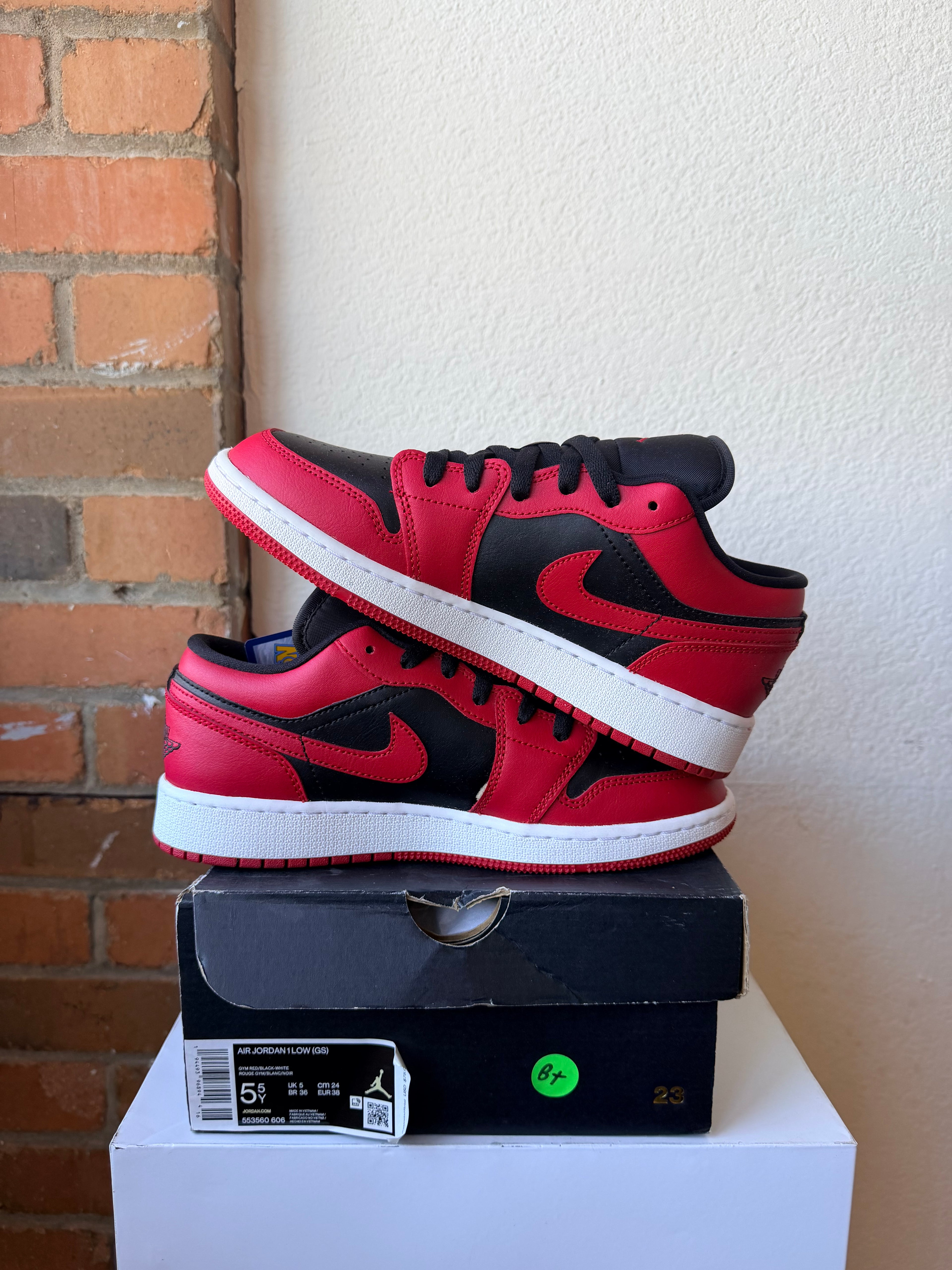 Jordan 1 Low Gym Red