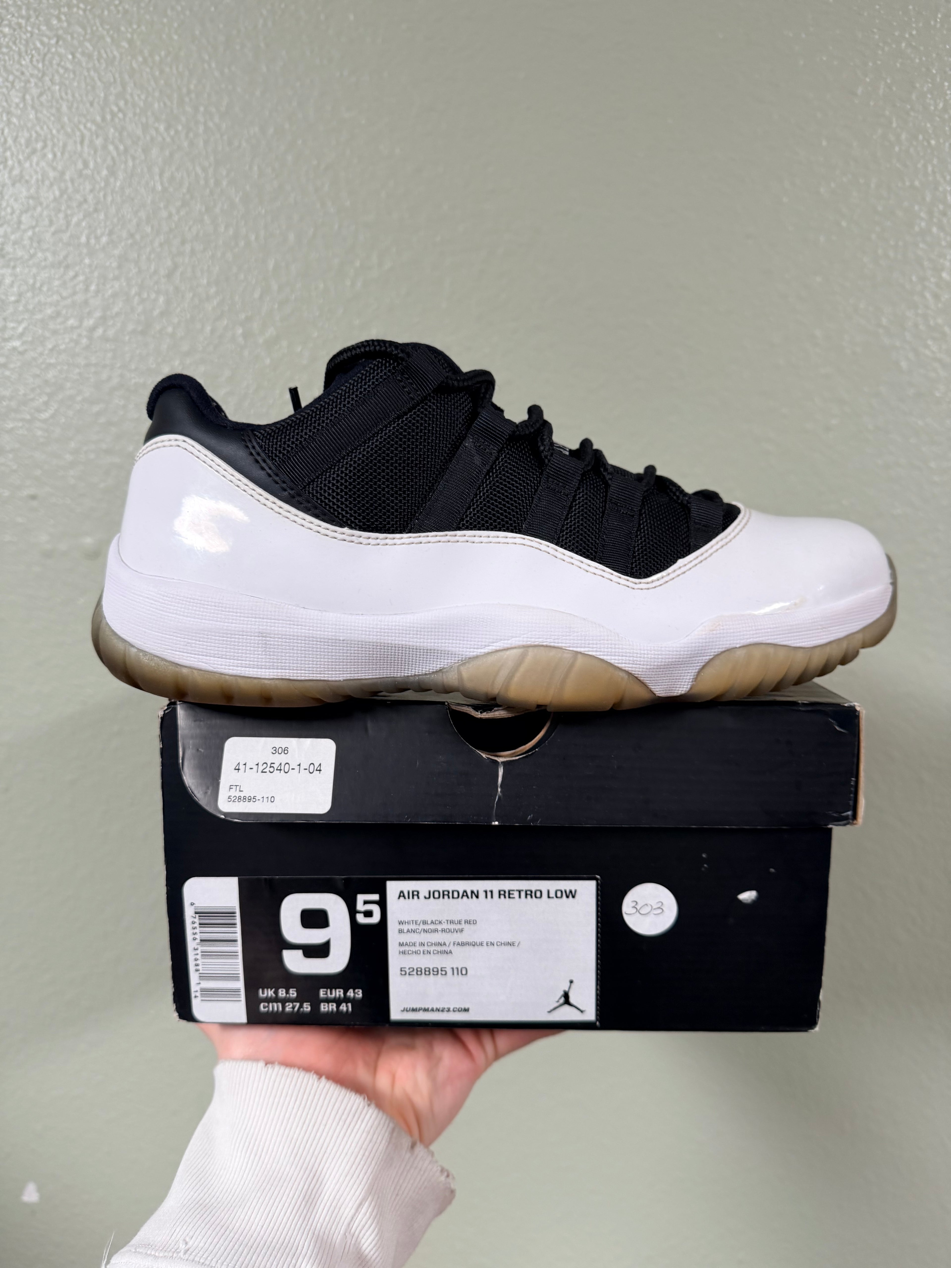Jordan 11 low