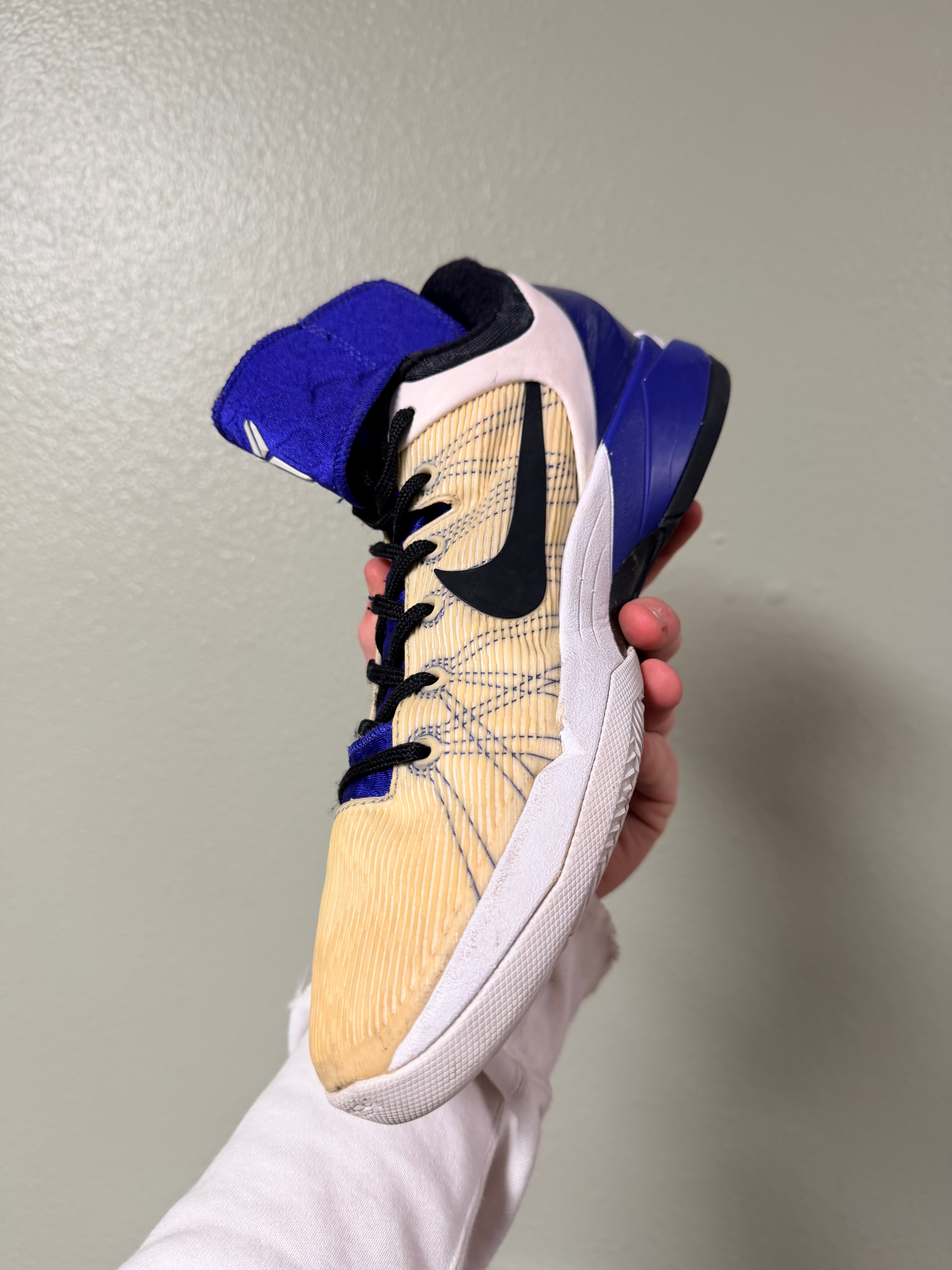 Kobe 7