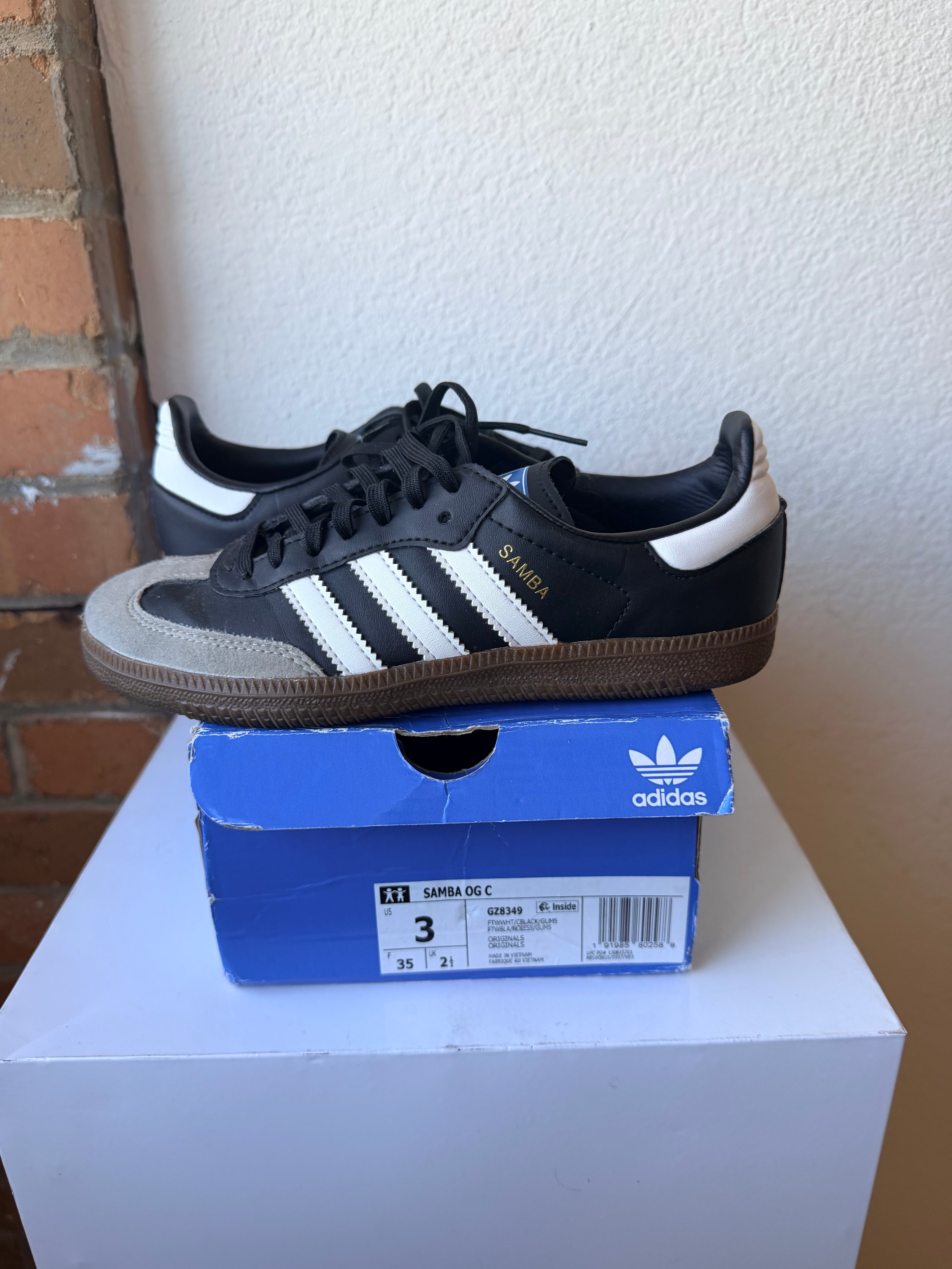 Adidas Samba