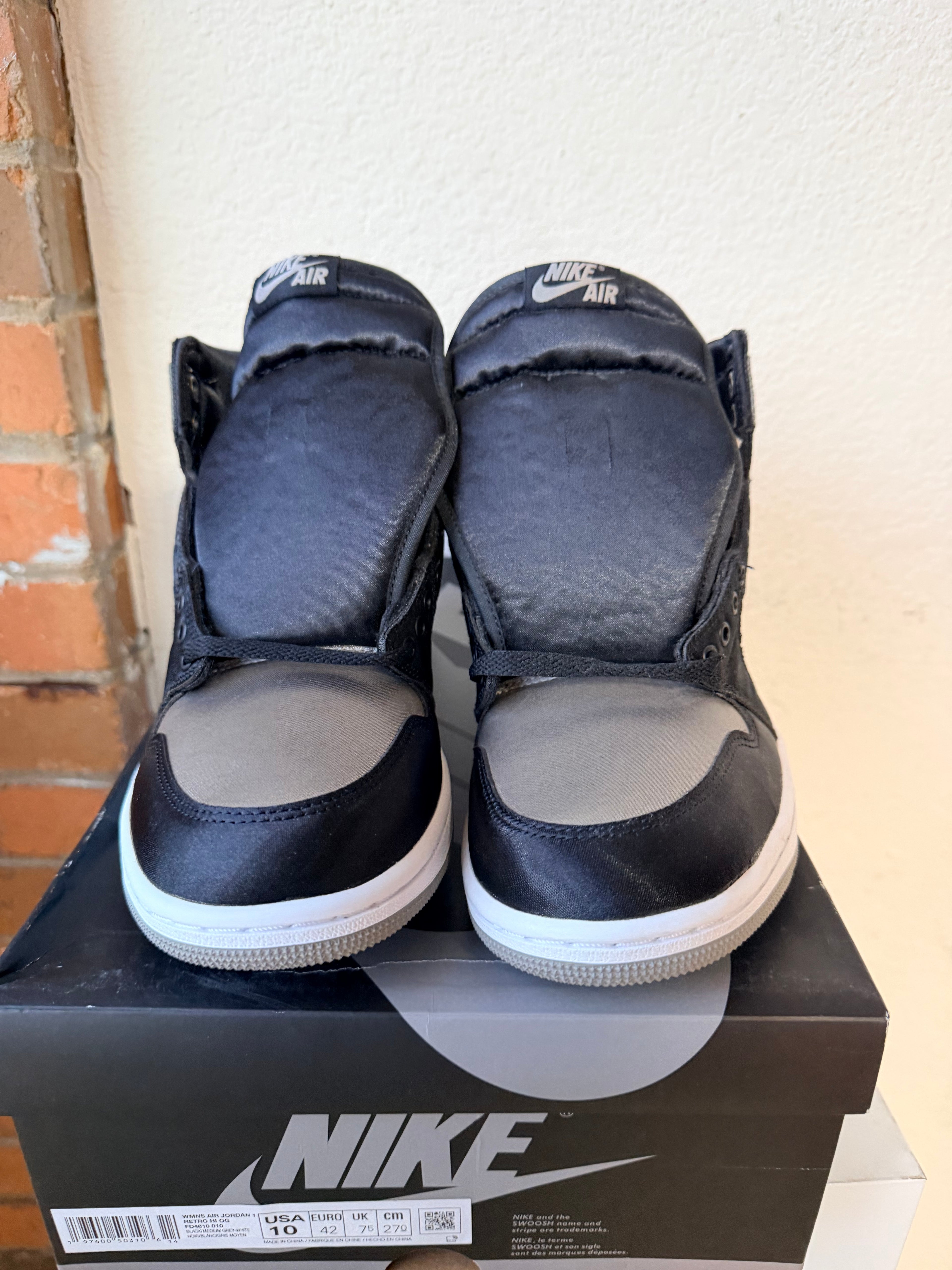 Jordan 1 High “Satin Shadow”