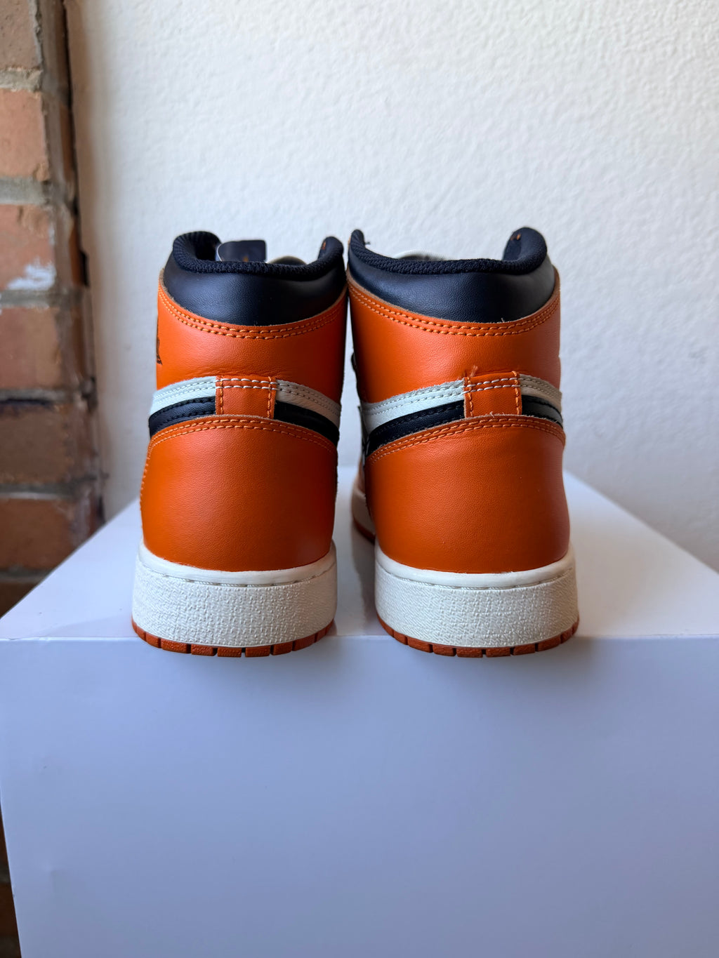 Jordan 1 High “Reverse Shattered Backboard”