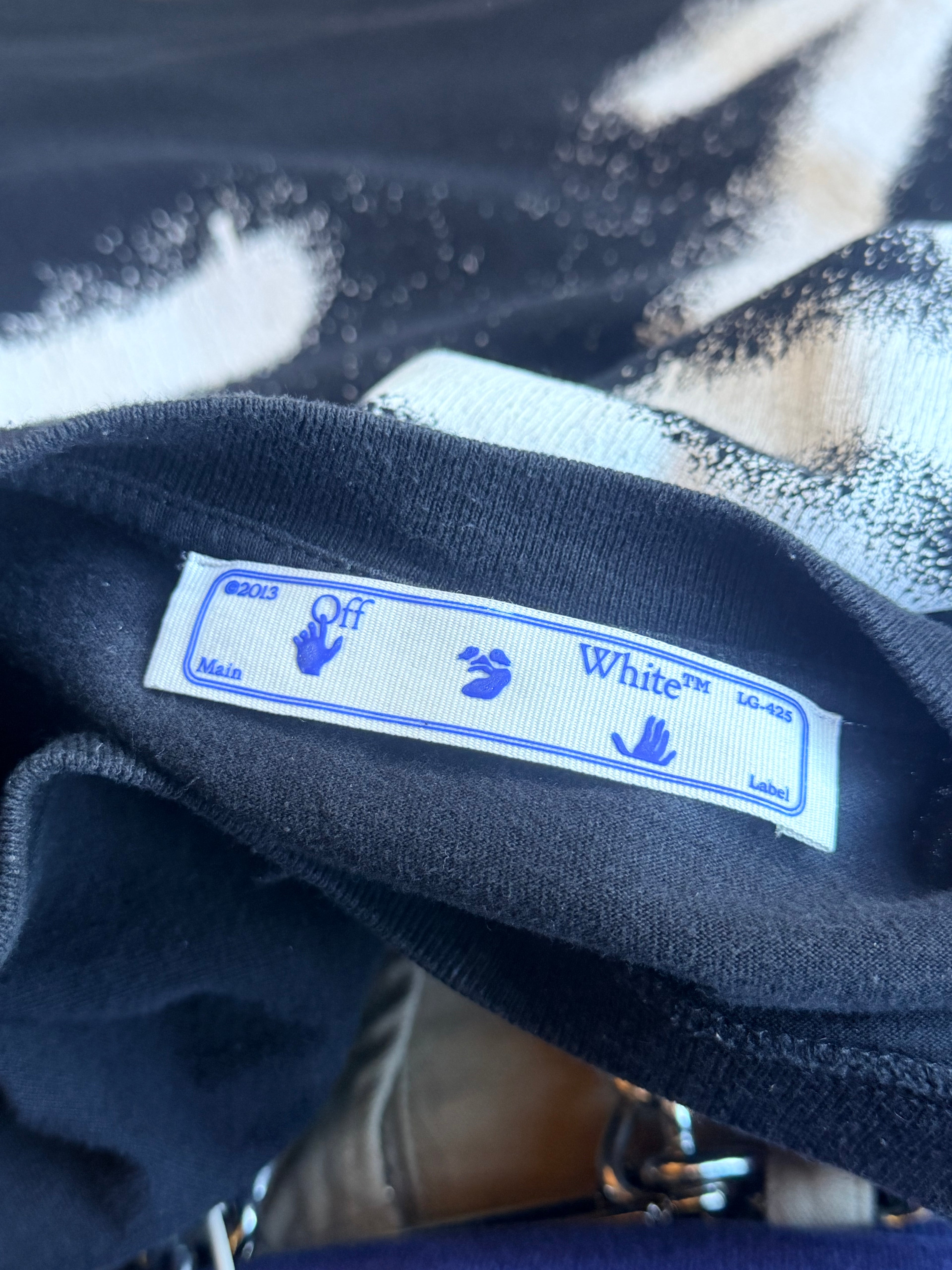 Off White Logo Tee