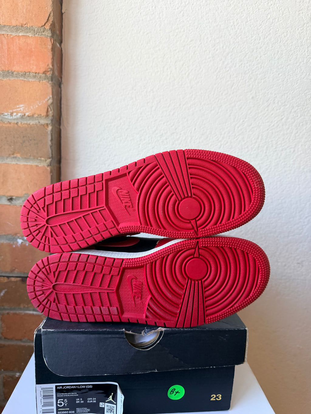 Jordan 1 Low Gym Red