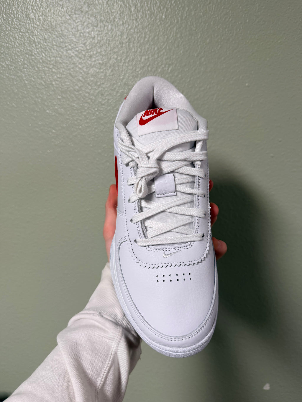 Nike Book 1