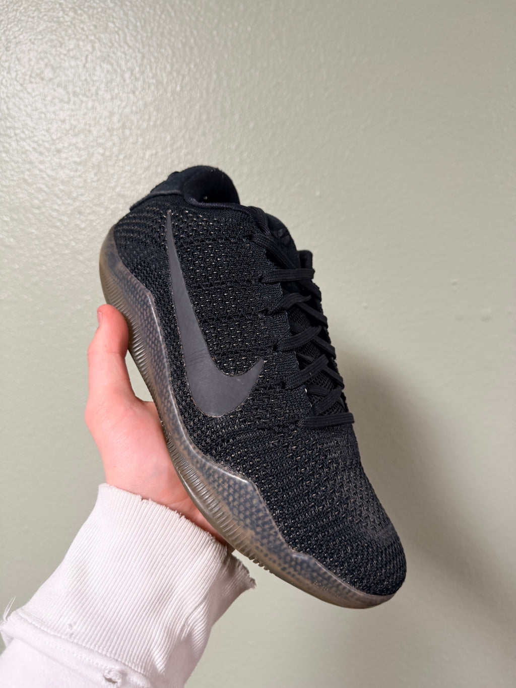 Kobe 11
