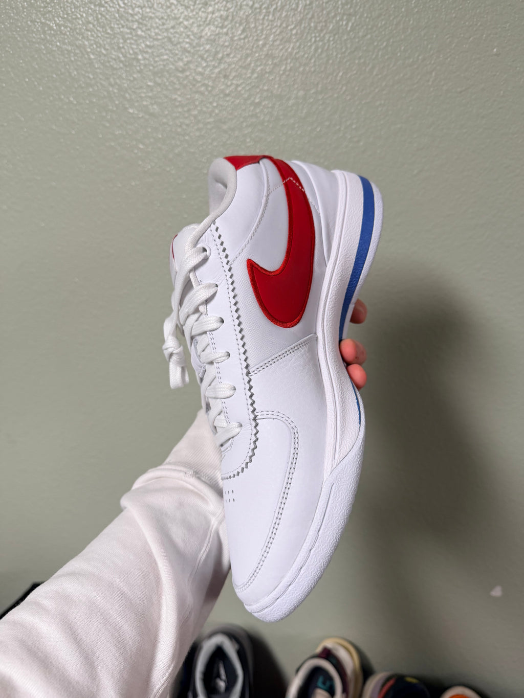 Nike Book 1