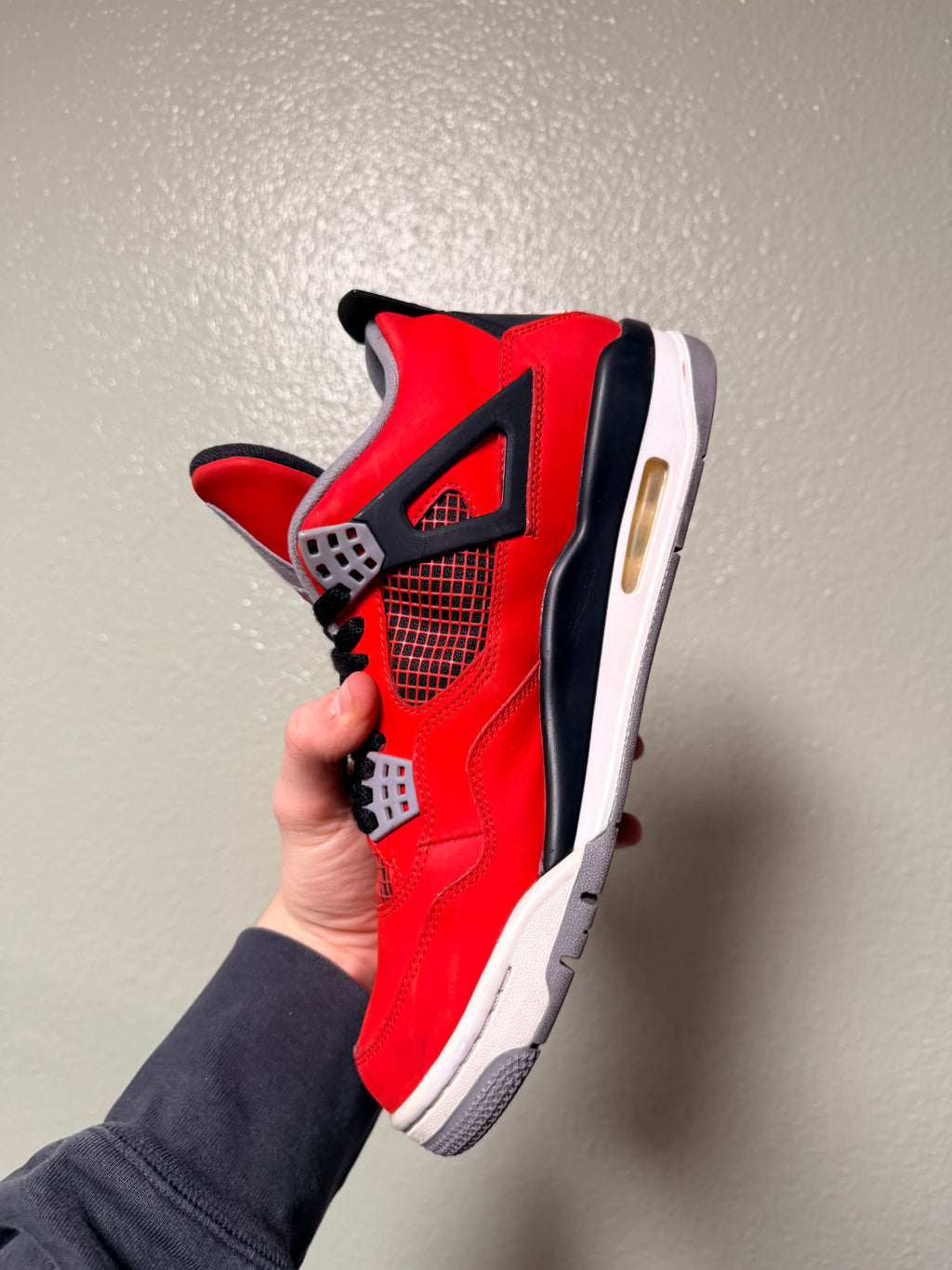 Jordan 4
