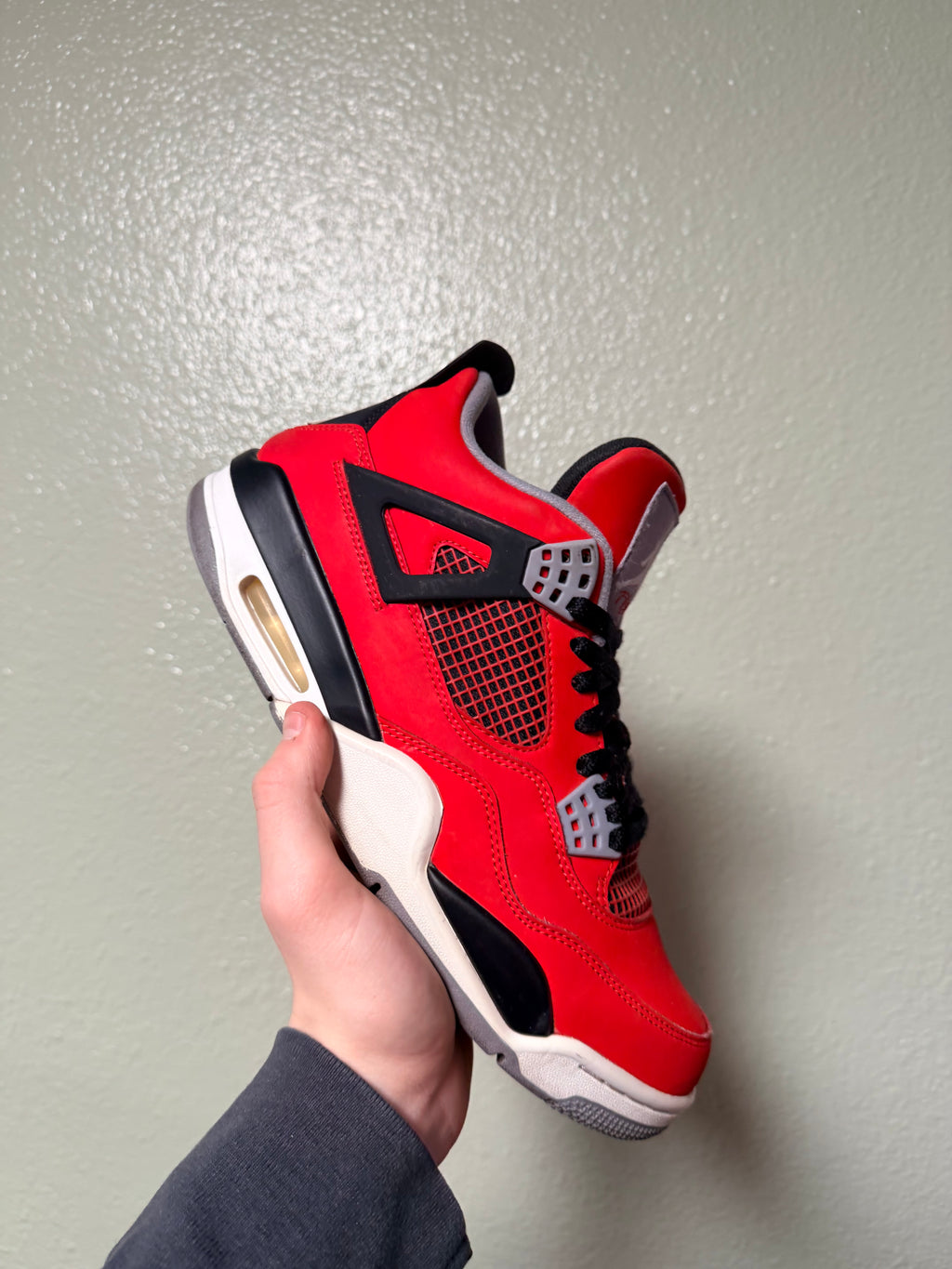 Jordan 4