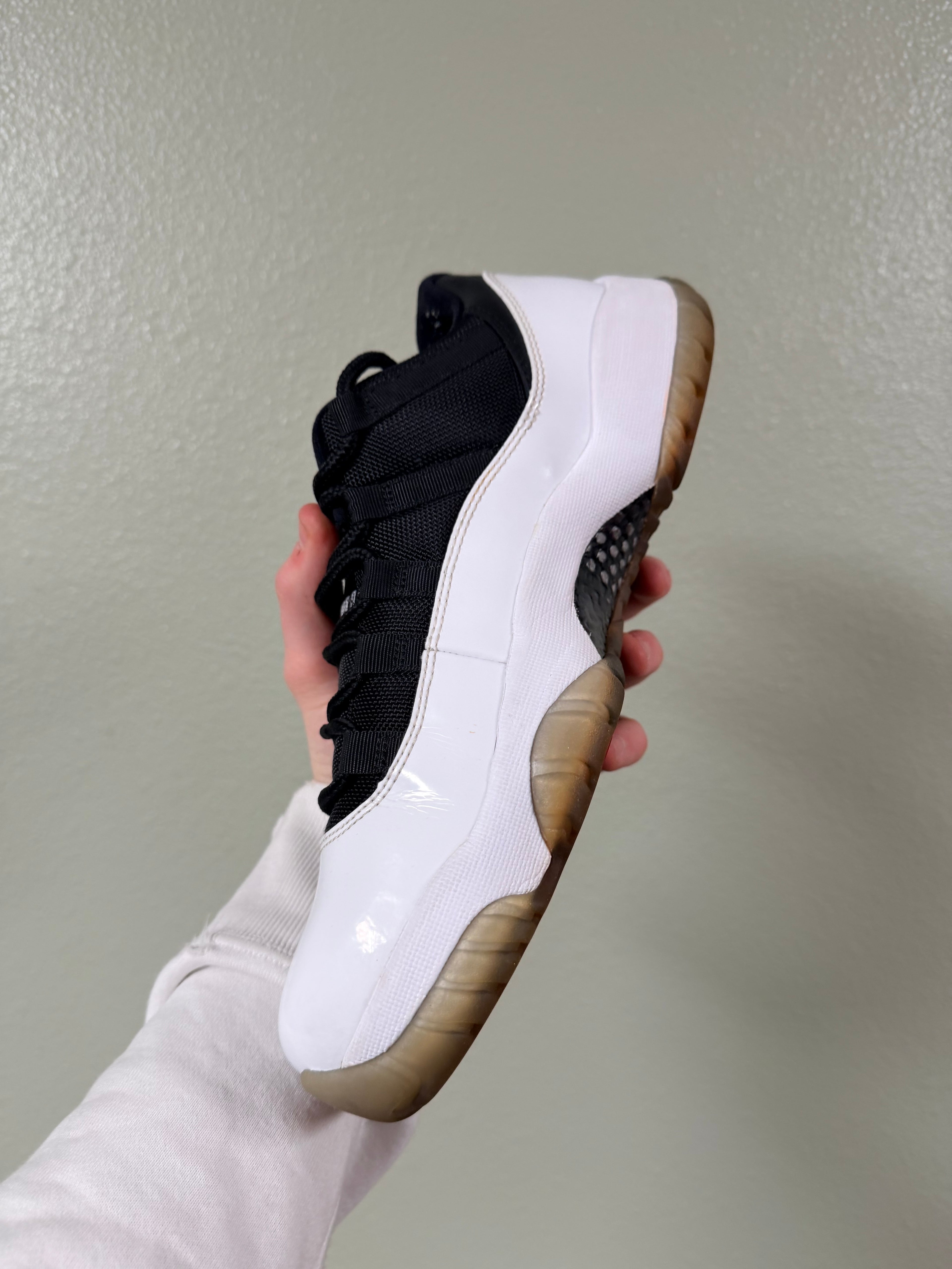 Jordan 11 low