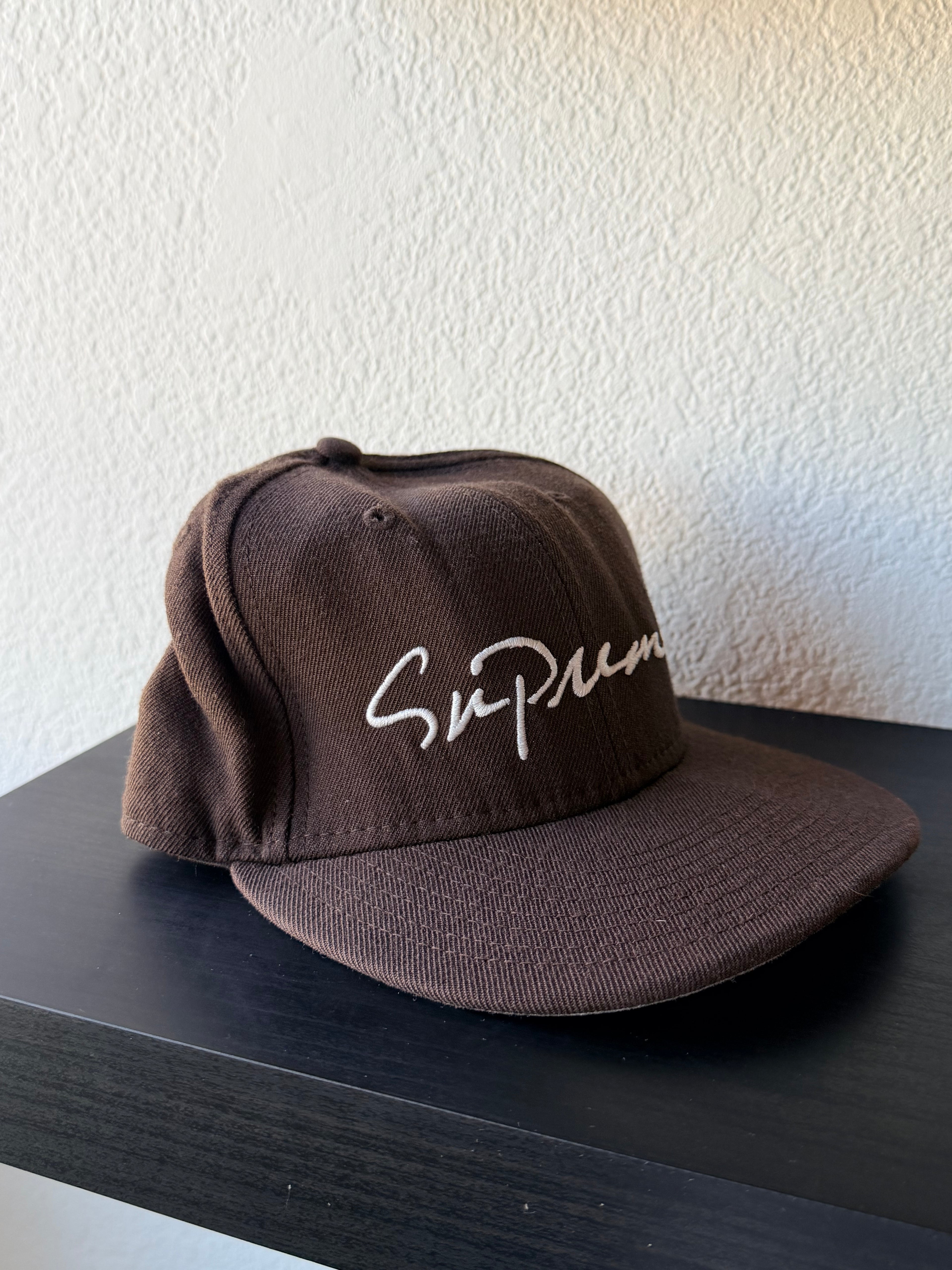 Supreme fitted hat