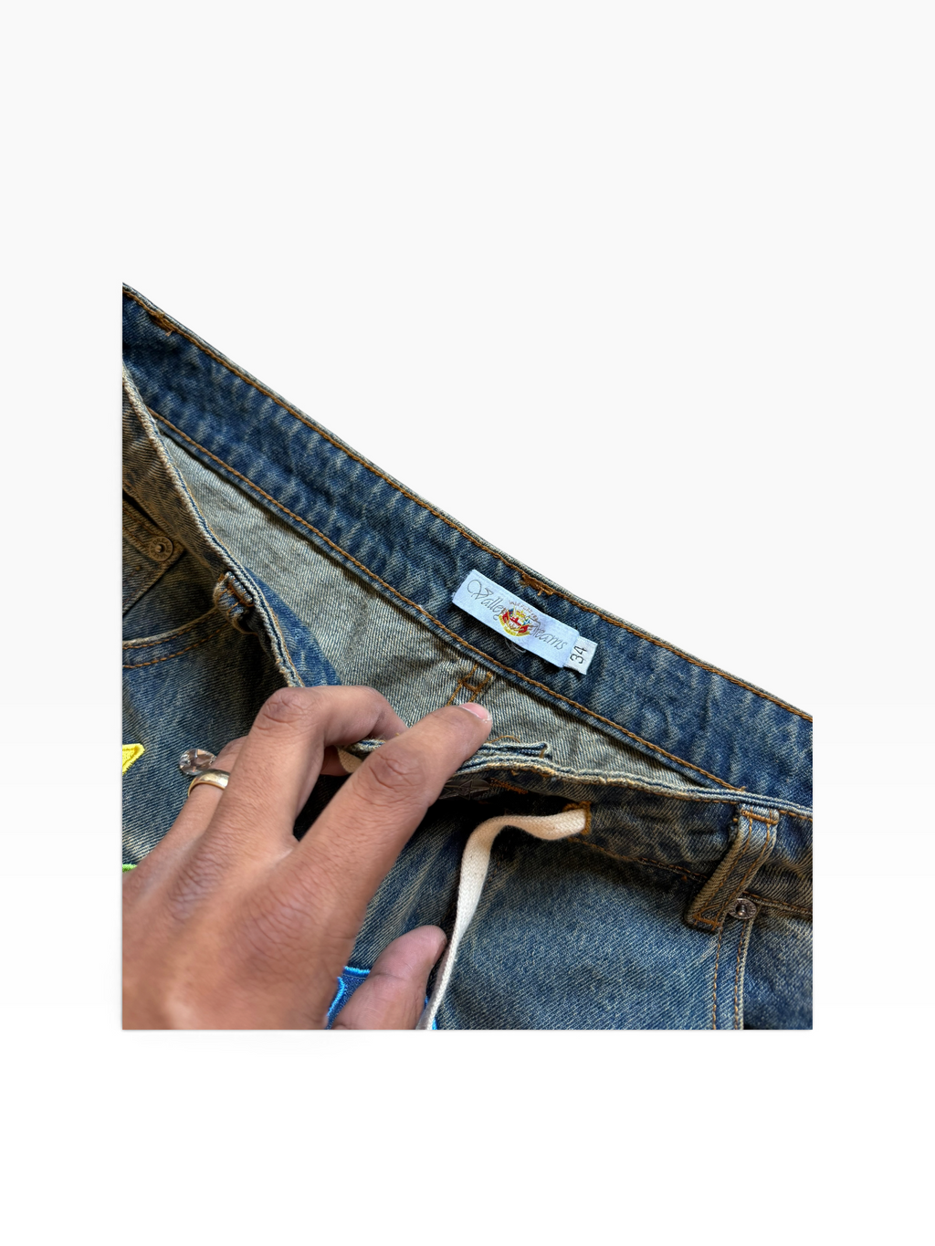 Vale Embroidered Pearlized Baggy Jorts