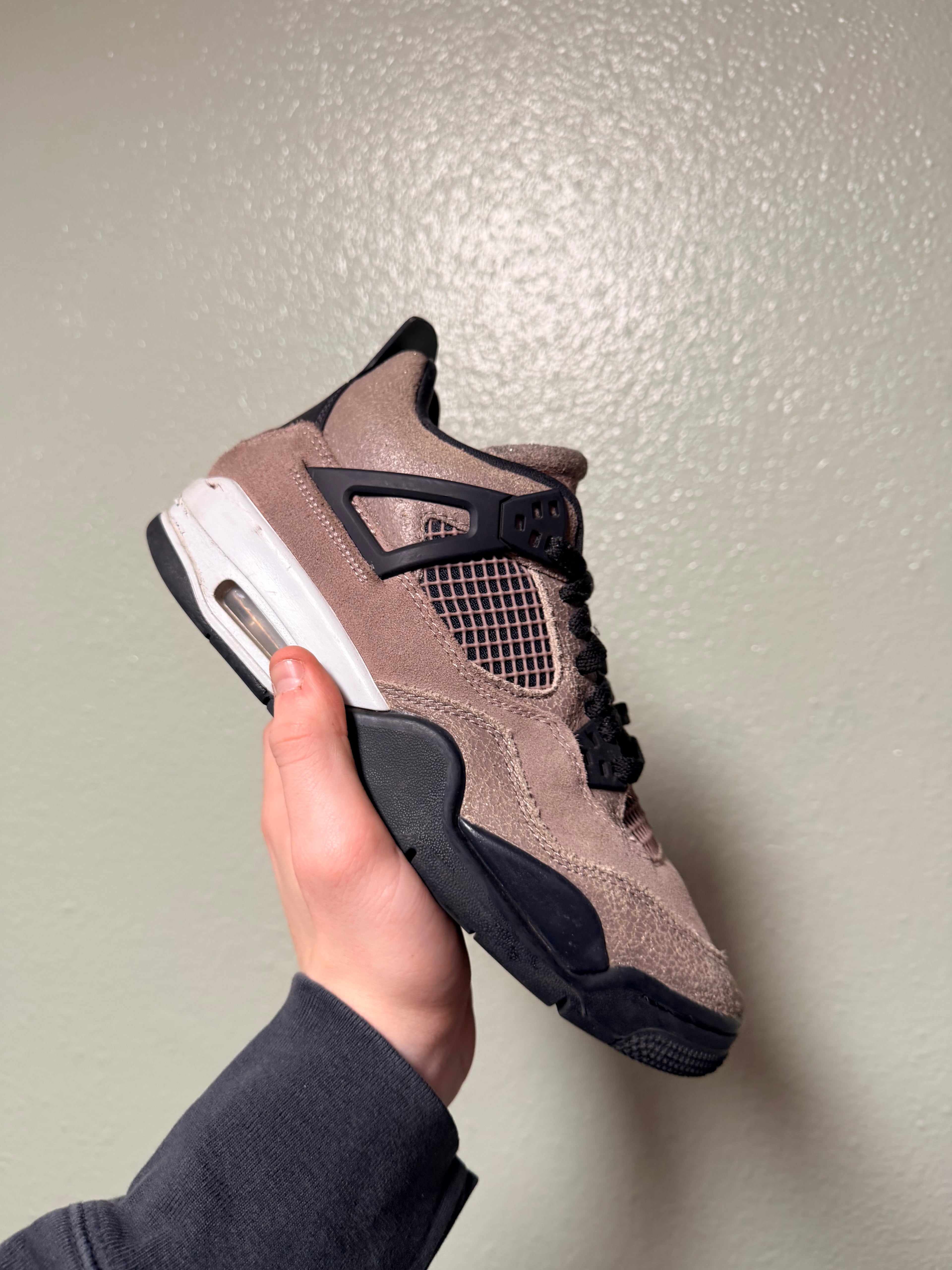 Jordan 4