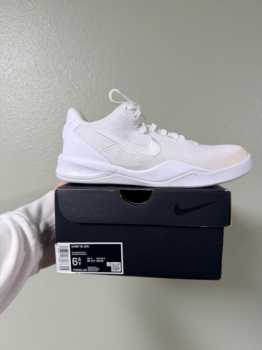 Kobe 8