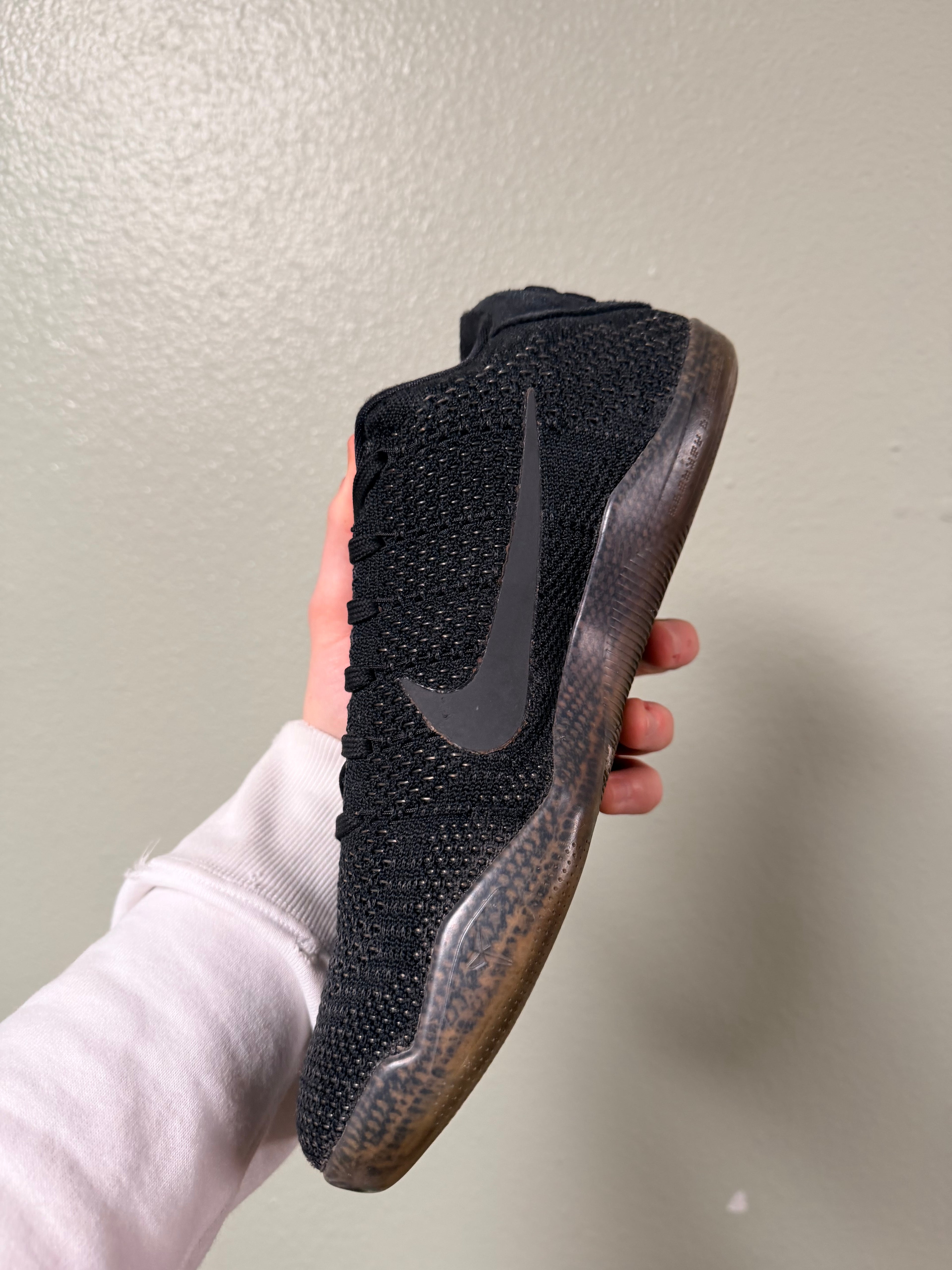 Kobe 11