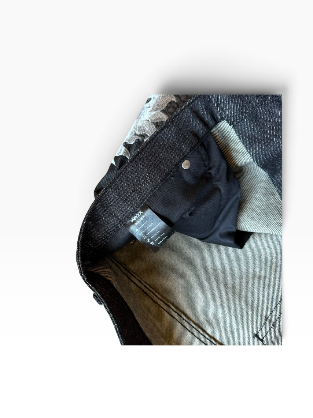VRROCK Embroidered Baggy Black Jeans