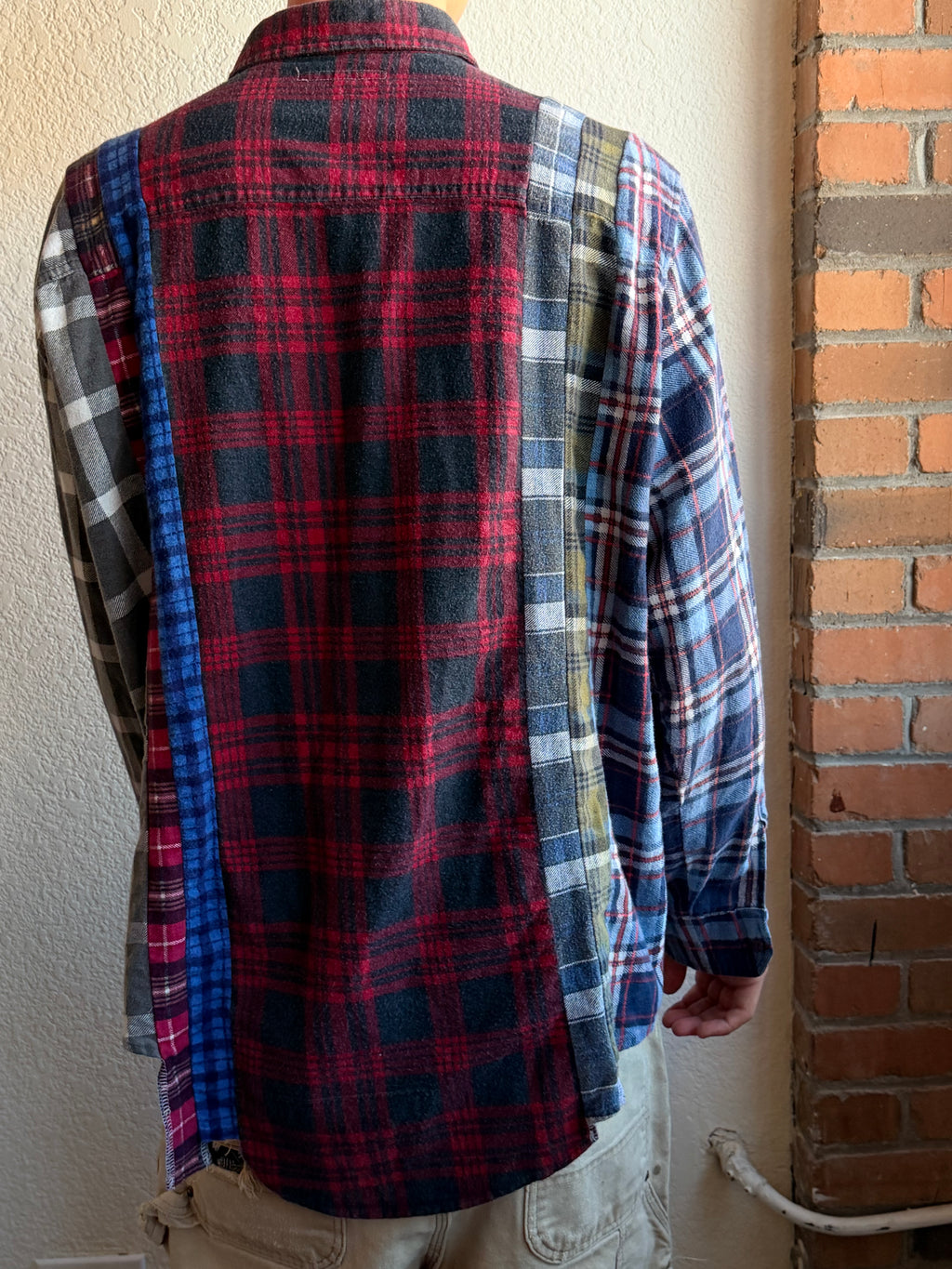 Needles button up