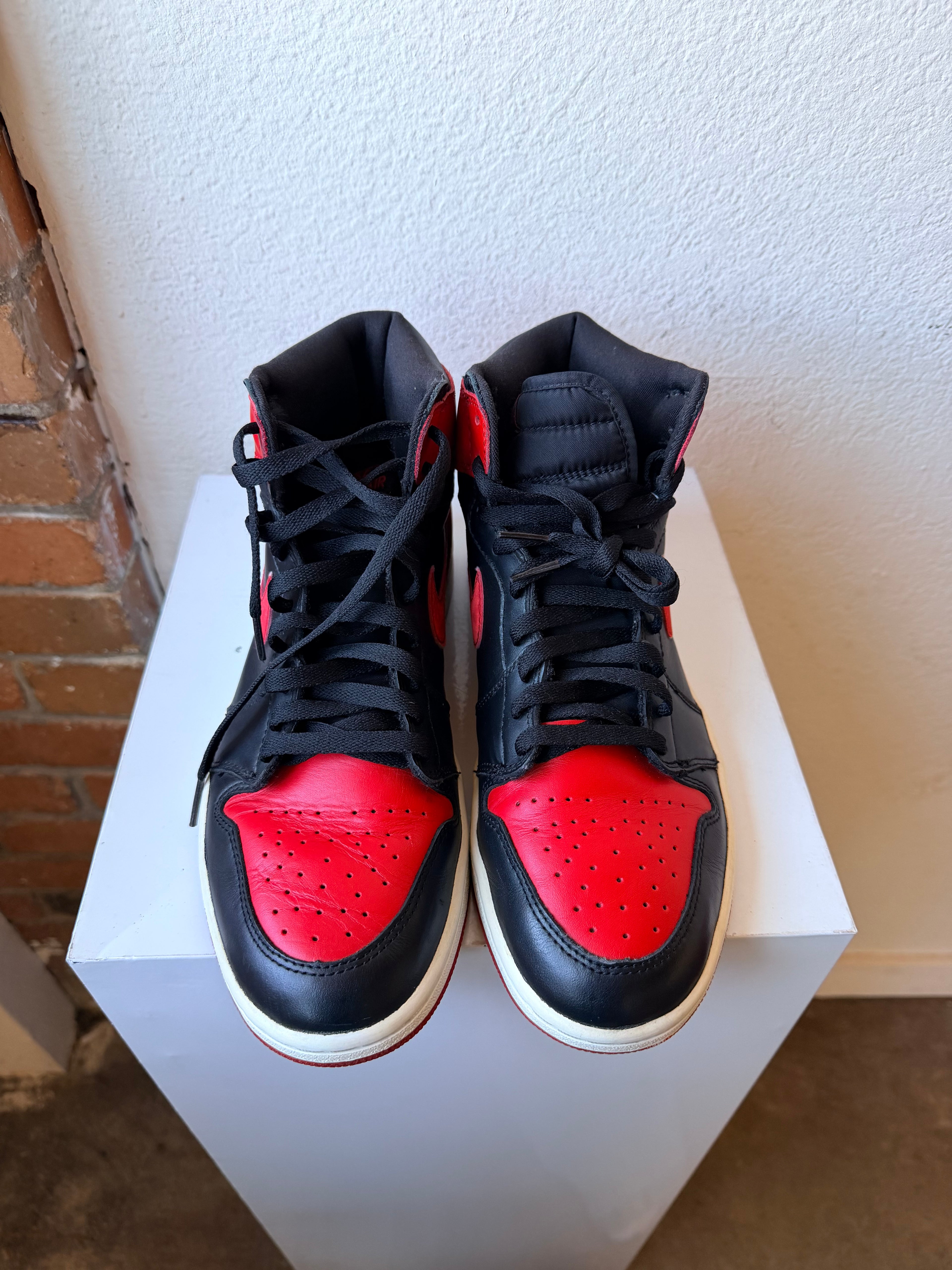 Jordan 1 High “Bred” (2001)