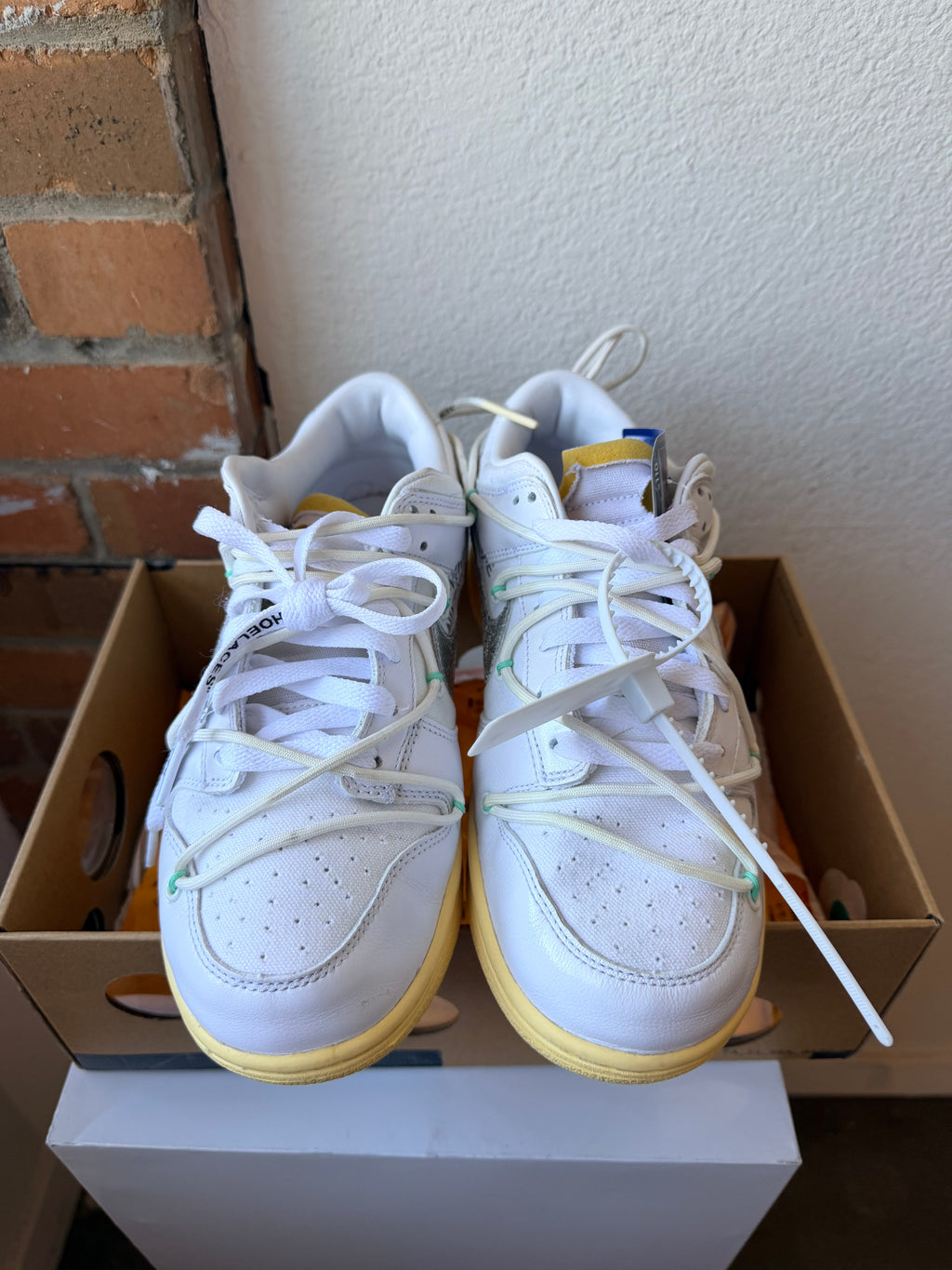 Nike Dunk Off White Lot 01