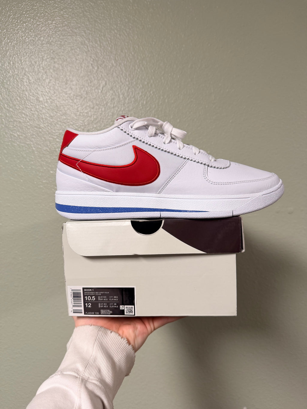 Nike Book 1