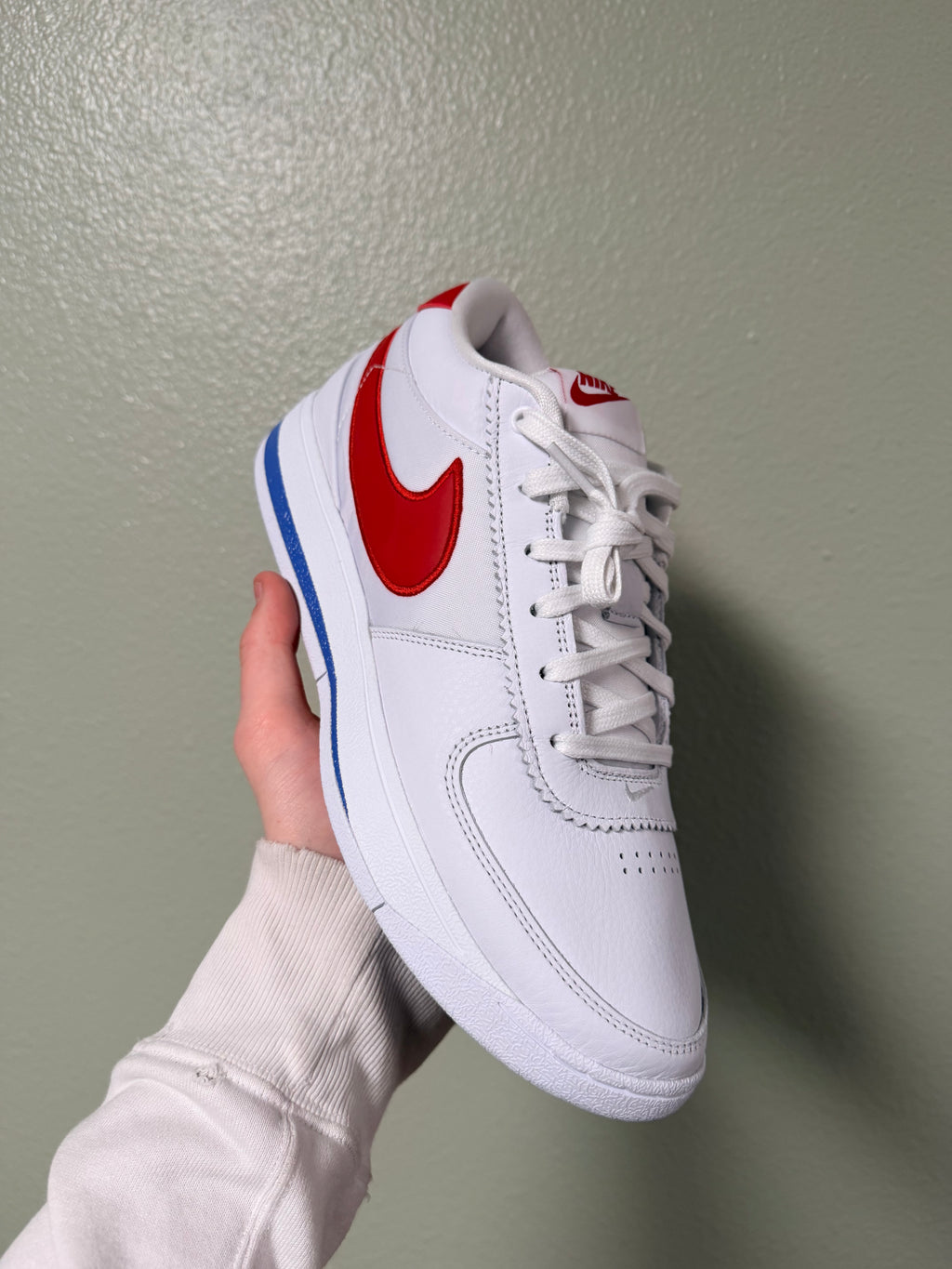 Nike Book 1