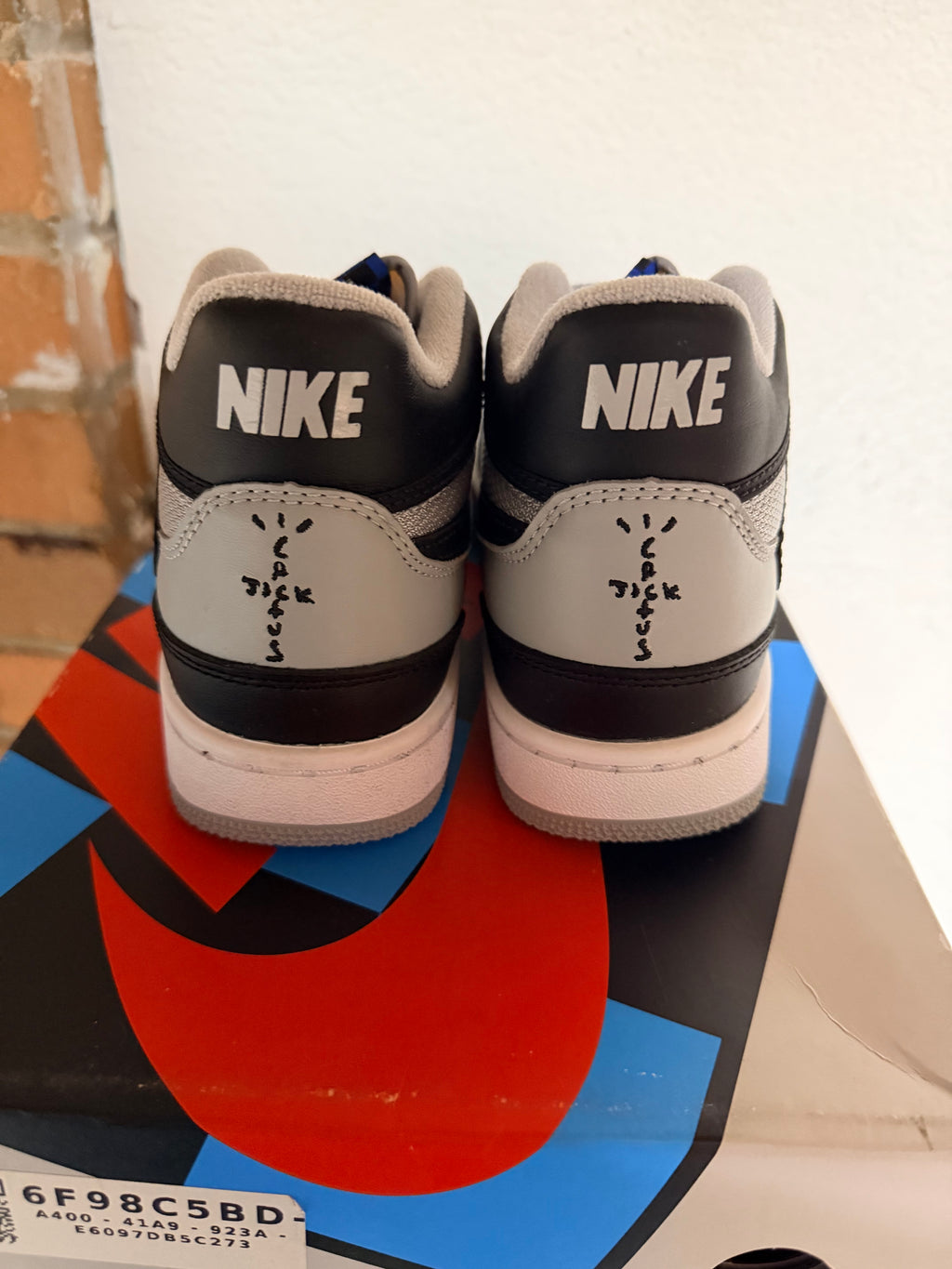 Nike Travis Scott Attack