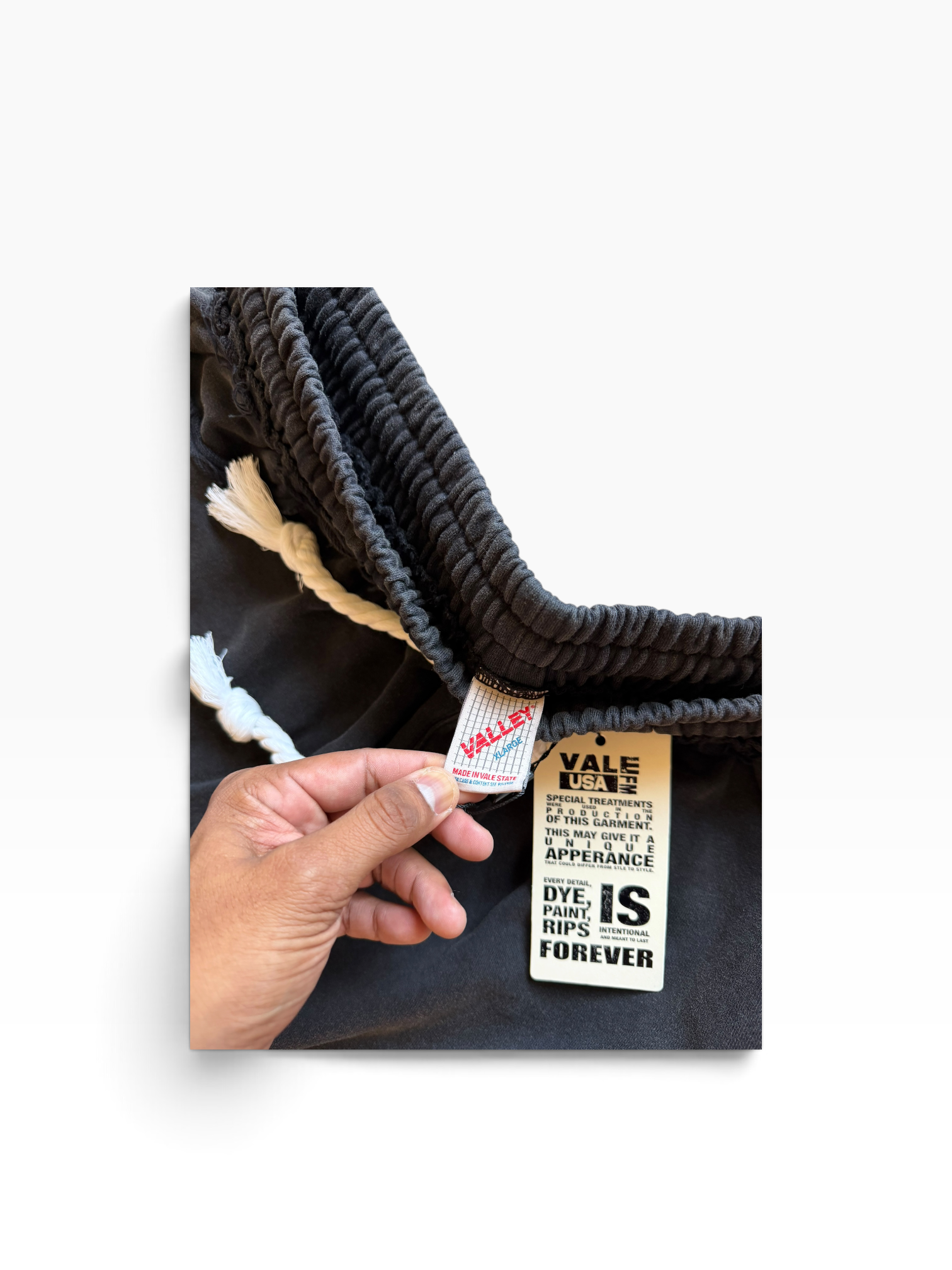Vale USA Black Rhinestone 3/4 Sweats