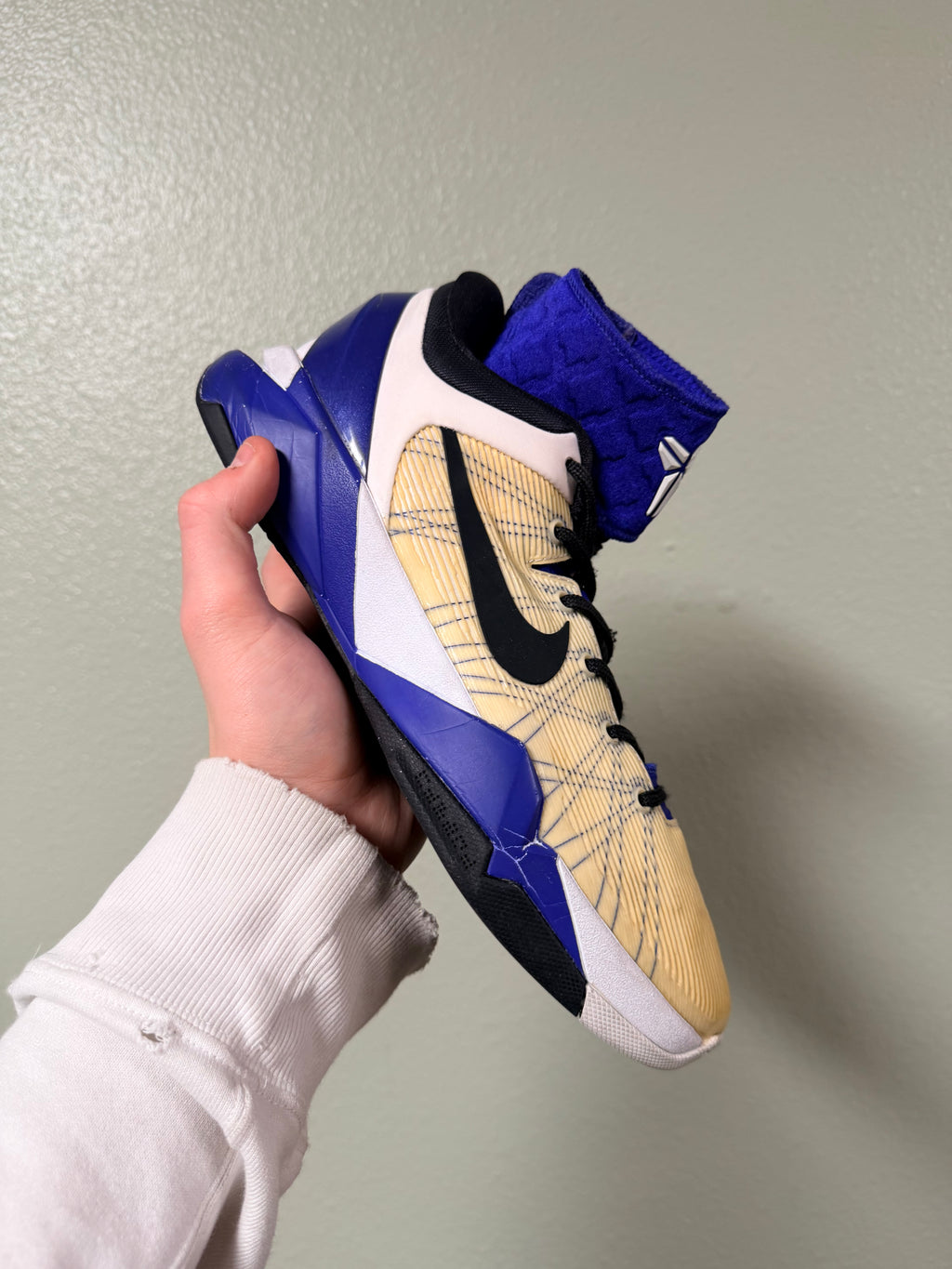 Kobe 7